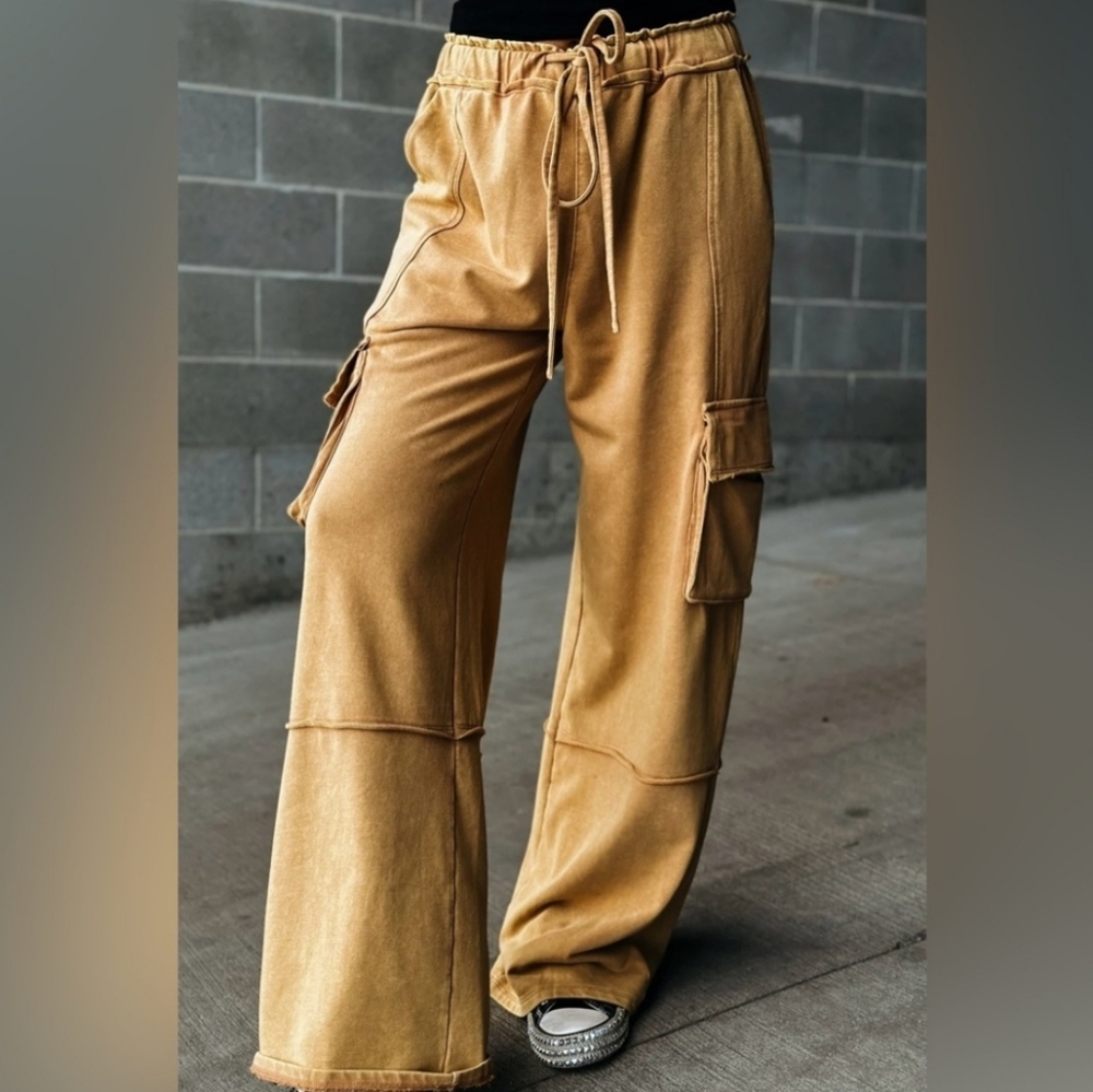 Ces Femme Black/Dark Gray Mineral Wash Wide Leg Cargo Pants, Size Large 10/12 - Picture 13 of 16